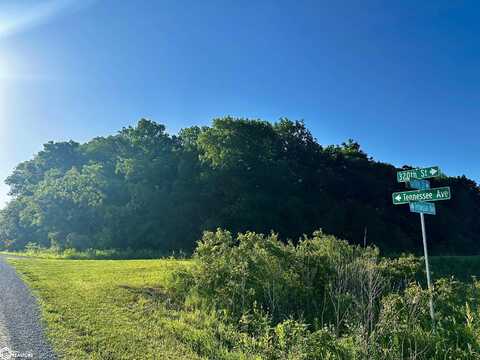 320th St. and Tennessee Ave., Bedford, IA 50836