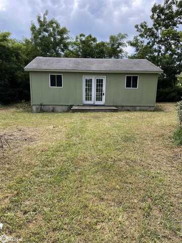 1960 N County Rd 800 Road, Nauvoo, IL 62354