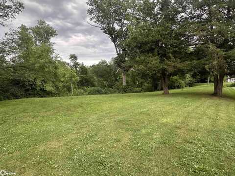201 E High Street, Davis City, IA 50065