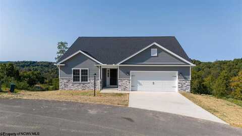 4 Hawk Station Drive, Fairmont, WV 26554