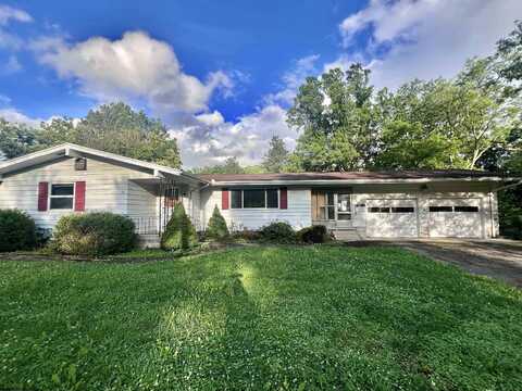 2772 Hood Avenue, Shinnston, WV 26431