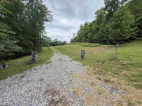 515 Deerbrook Lane, Belington, WV 26250
