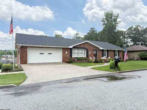104 Mazewood Drive, Fairmont, WV 26554