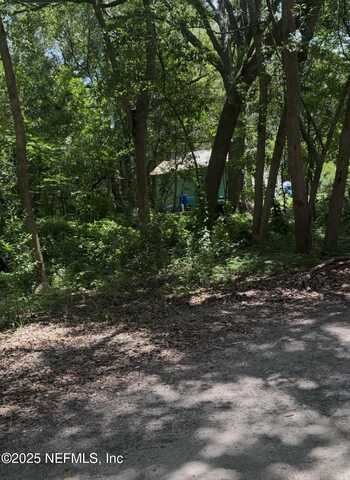 POWELL Street, Palatka, FL 32177