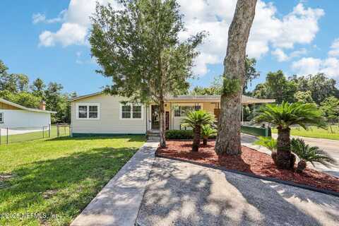 304 HIGHLAND Avenue S, Green Cove Springs, FL 32043
