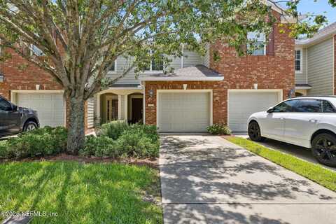 7023 ROUNDLEAF Drive, Jacksonville, FL 32258