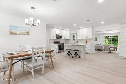 2453 JETTY Court, Jacksonville, FL 32233