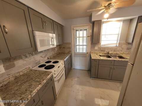 1540 EL PRADO Road unit: 4, Jacksonville, FL 32216