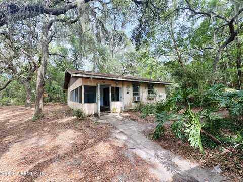 131 EMERALD Place, Interlachen, FL 32148