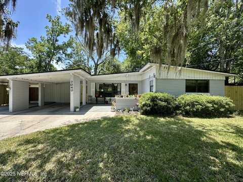 7040 ARQUES Road, Jacksonville, FL 32205