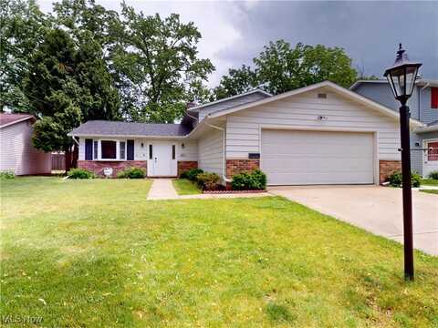 451 Edgewood Circle, Berea, OH 44017