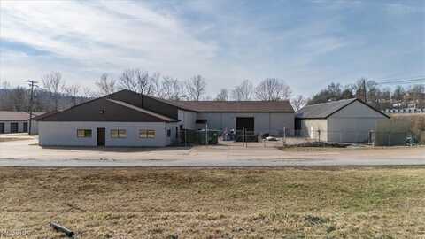 1321 Dupont Road, Parkersburg, WV 26101