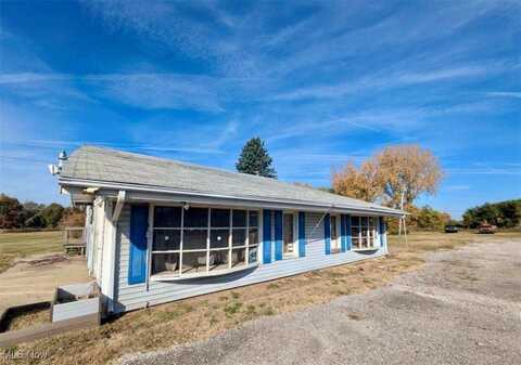 5573, 5585 N Ridge Road, Madison, OH 44057