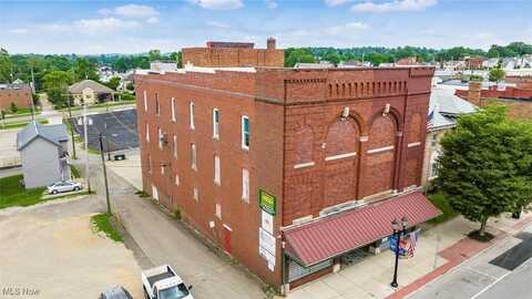 927 Wheeling Avenue, Cambridge, OH 43725