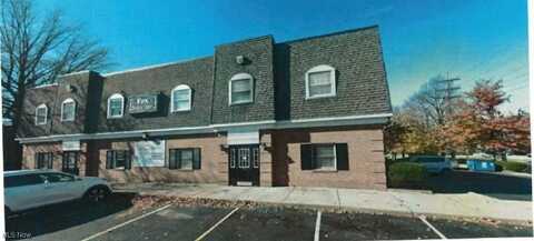 464 Richmond Road, Cleveland, OH 44143