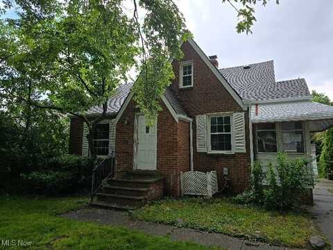 10713 Penfield Avenue, Garfield Heights, OH 44125