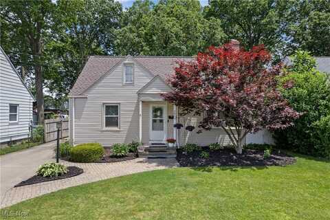 2875 8th Street, Cuyahoga Falls, OH 44221