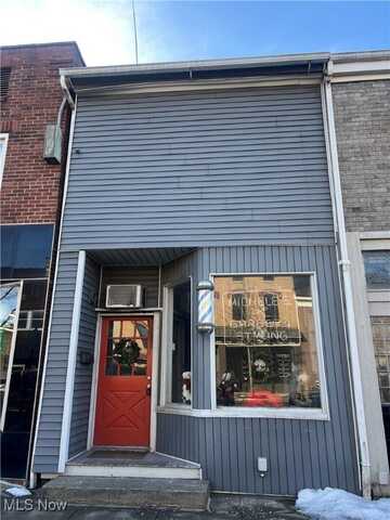 110 E Main Street, Louisville, OH 44641