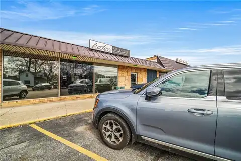 30825 Euclid Avenue, Wickliffe, OH 44092