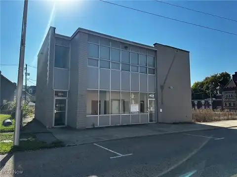 236 W 6th Street, East Liverpool, OH 43920