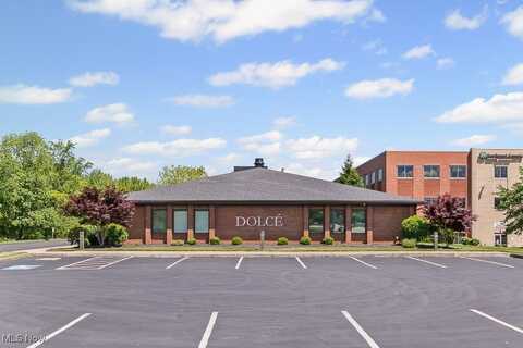 18820 Bagley Road, Middleburg Heights, OH 44130