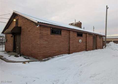 3512 Roosevelt Avenue NE, Canton, OH 44705