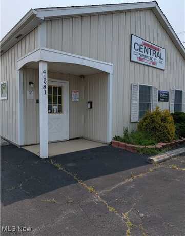 41981 N Ridge Road, Elyria, OH 44035