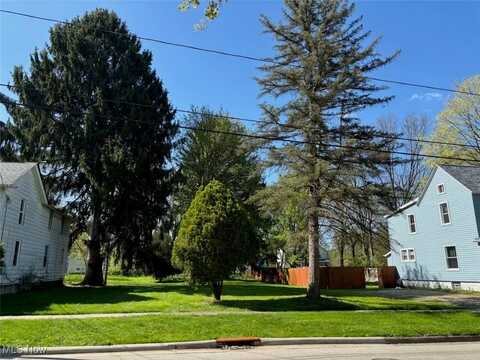 328 Dodge Street, Kent, OH 44240