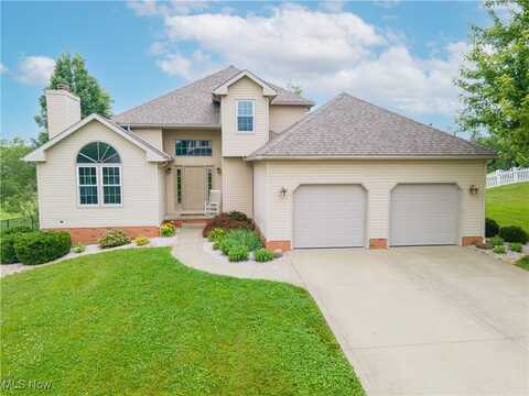 275 Apple Ridge Drive, Apple Creek, OH 44606