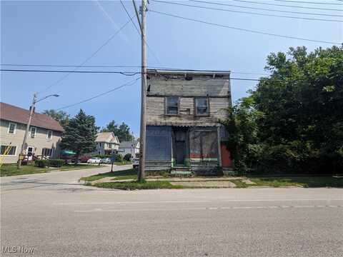 4306 West Avenue, Ashtabula, OH 44004