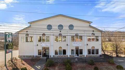1903 Grand Central Avenue, Vienna, WV 26105