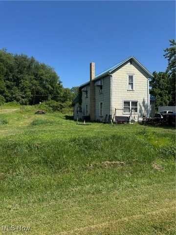 4980 Beagle Club Road, Newcomerstown, OH 43832