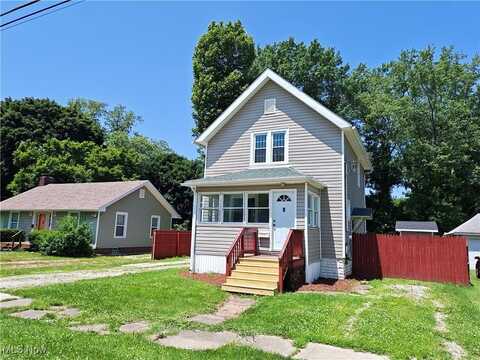 1525 Perryville Place, Ashtabula, OH 44004