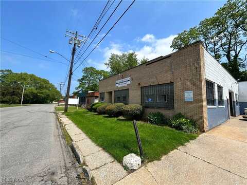 1949 Hayden Avenue, East Cleveland, OH 44112