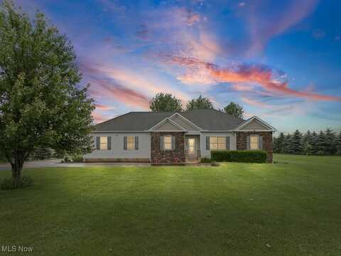 3855 Zenith Lane, Litchfield, OH 44253