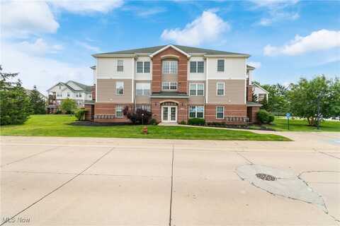 23004 Chandlers Lane unit: 107, Olmsted Falls, OH 44138