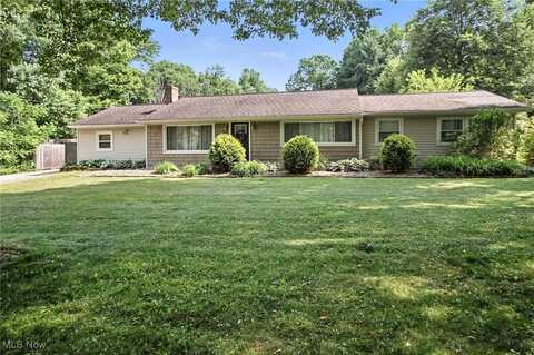 80 Hazel Drive, Northfield, OH 44067