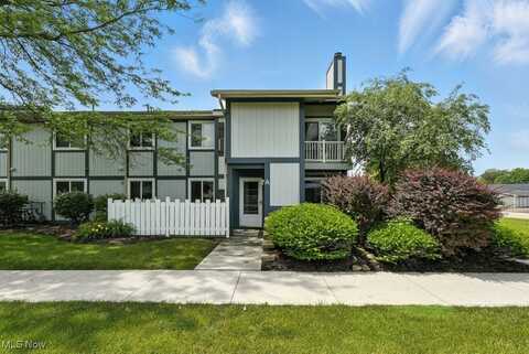 9040 Portage Pointe Drive, Streetsboro, OH 44241
