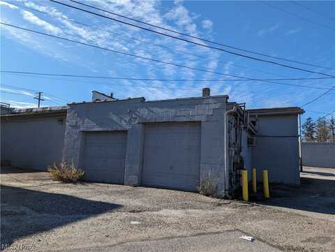 15912-rear W High Street, Middlefield, OH 44062