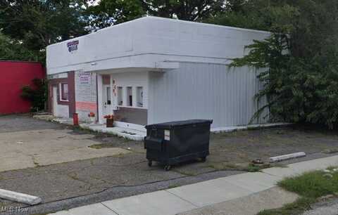 8400-8402 Cedar Avenue, Cleveland, OH 44103