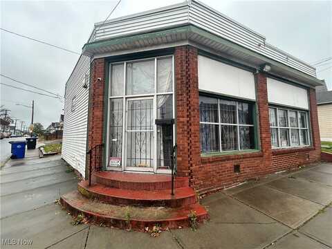 4479 State Road, Cleveland, OH 44109