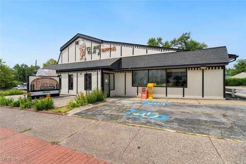 8320 Snow Road, Parma, OH 44129