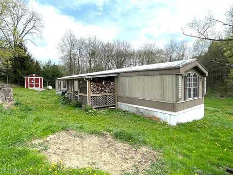 29389 Campbell Road, Hanoverton, OH 44423