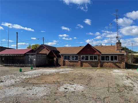 6955 Promway Avenue NW, North Canton, OH 44720