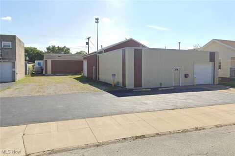 158 Woodbury Street, Elyria, OH 44035