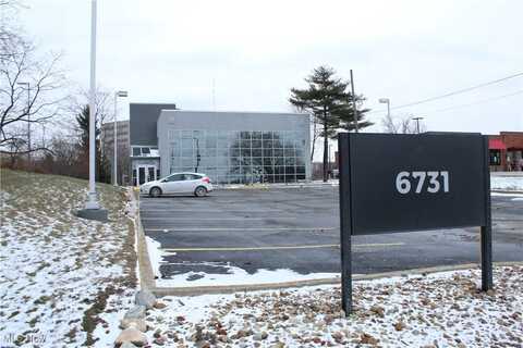 6731 Ridge unit: 3A, Parma, OH 44129