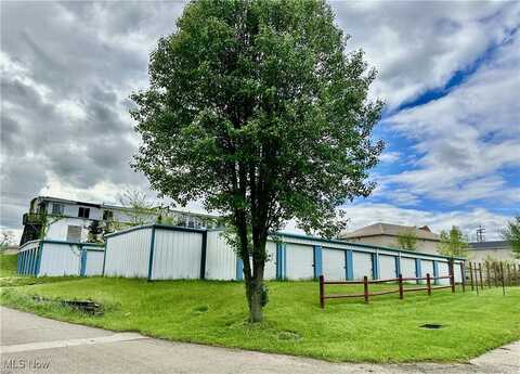 132 Rockdale Road, Follansbee, WV 26037