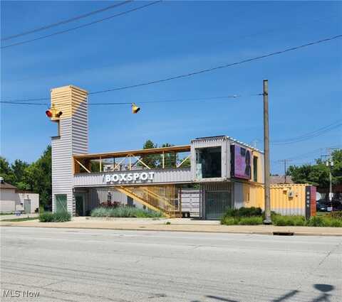 8005 Kinsman Road, Cleveland, OH 44104