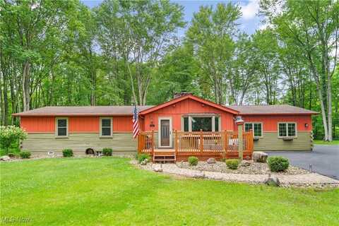 2762 Selkirk Bush Road SW, Warren, OH 44481