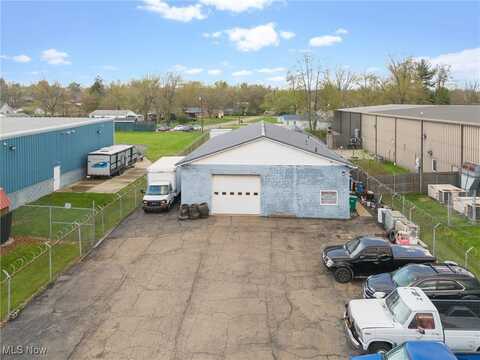 4455 Louisville Street NE, Canton, OH 44705